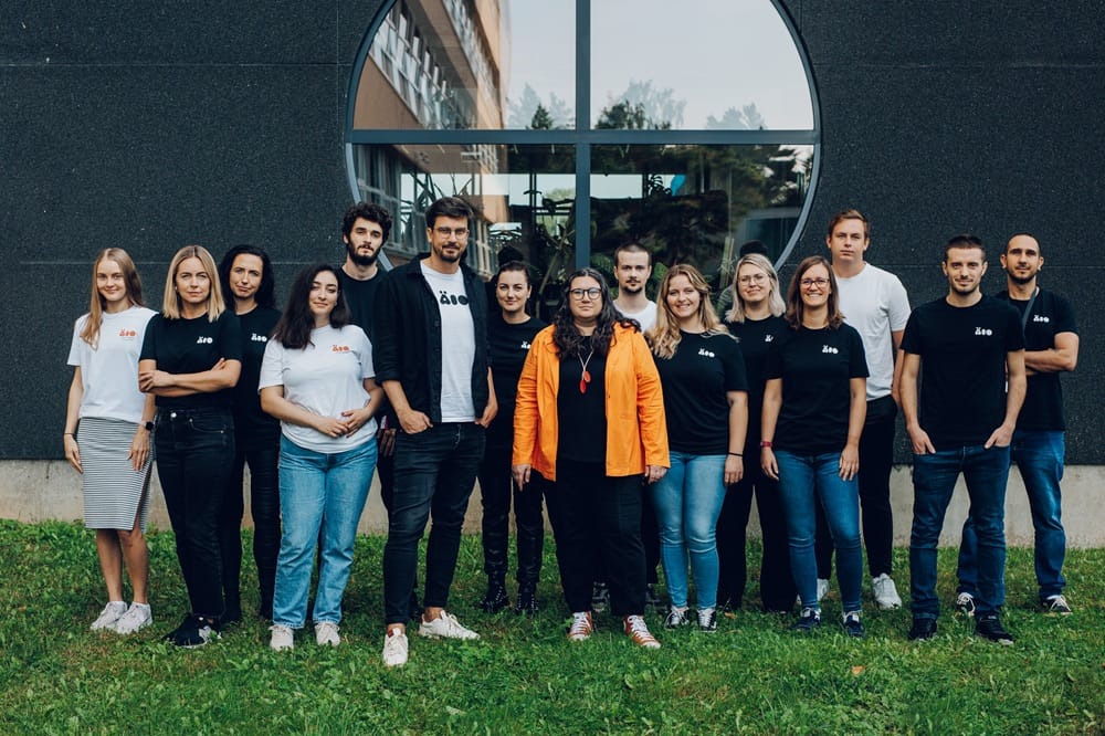Biotechnology company ÄIO secures €1M to develop greener alternatives to unethical and polluting oils in cosmetics products