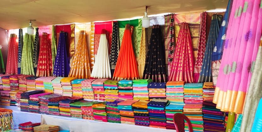 Sircilla Weavers Secure Massive Order for Indira Mahila Sakti Saris, Boosting Local Textile Industry