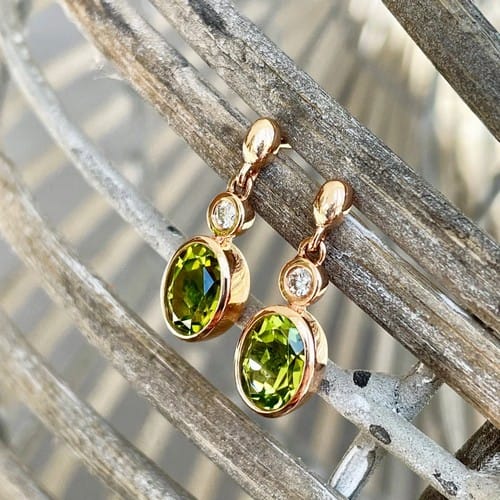 Peridots as jewellery