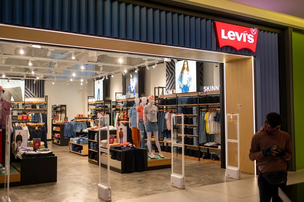 Levi Strauss &amp; Co. appoints Chris Callieri as chief supply chain officer